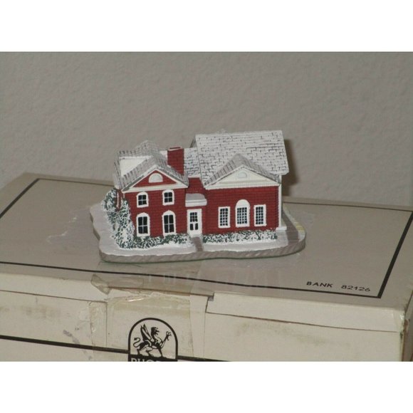 Norman Rockwell Main Street Landmark Sculptures Bank #82126 Resin Set New Box - Picture 1 of 5